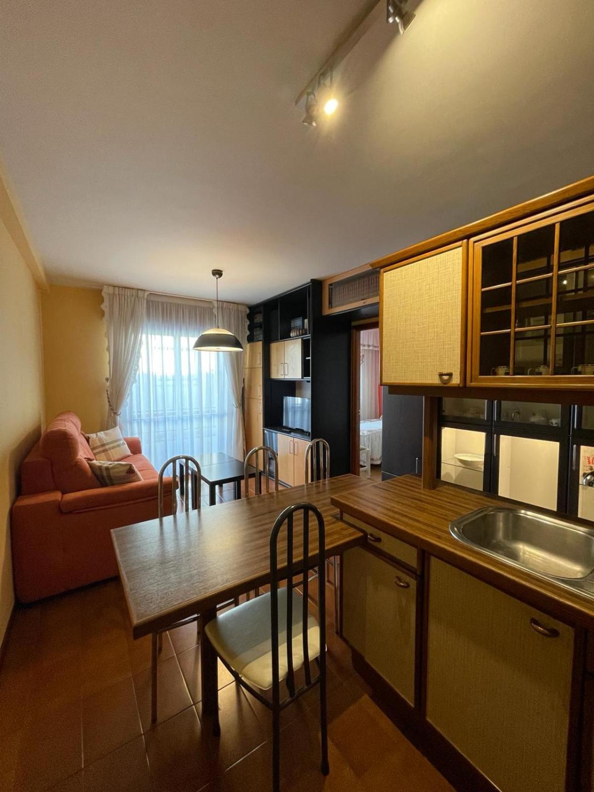 Apartamento Curros Enriquez Cambados Bagian luar foto